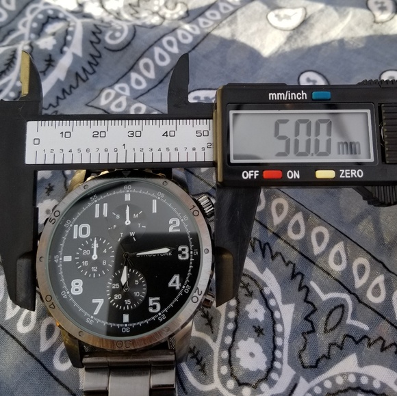 Structure Watch - Picture 4 of 7